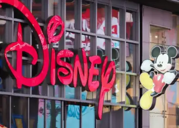 Përse ndodhi? Disney pushon nga puna qindra punonjës
