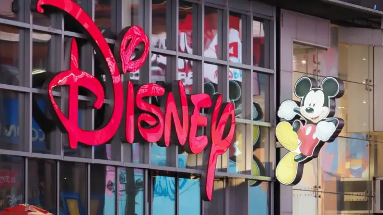 Përse ndodhi? Disney pushon nga puna qindra punonjës