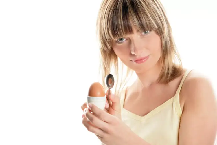 Çfarë përfiton trupi juaj kur hani vezë të ziera çdo ditë?