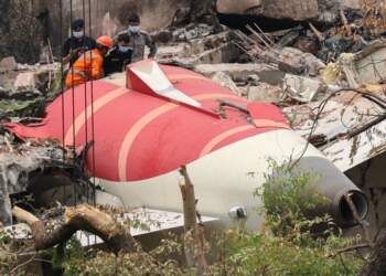 Fat i pabesueshëm në vendin ‘11A’: Shpëtohet edhe një pasagjer tjetër