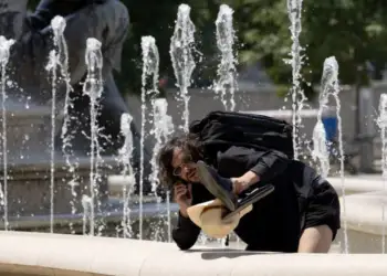 Valë e të nxehtit në Ballkan, alarm i kuq për zjarre në Kroaci