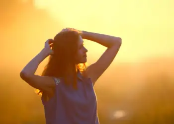 Cilat janë qytetet e rrezikshme që “djegin” lëkurën?