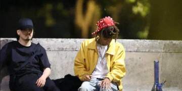 Jaden Smith kapet në Paris në orët e vona me sende të dyshimta! Çfarë po ndodh me djalin e Will Smith?