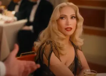 “Kiss of the Spider Woman”! Publikohet traileri i filmit me protagoniste Jennifer Lopez