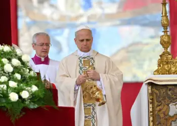 Papa Leo XIV thyen heshtjen mbi skandalet e abuzimit seksual