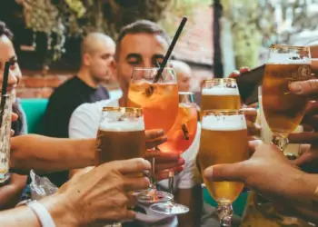 Ky është qyteti numër 1 për jetën e natës në Evropë