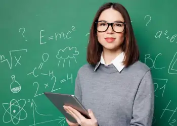 Njerëzit e zgjuar nuk kanë vetëm një IQ të lartë, kanë edhe këto 10 tipare