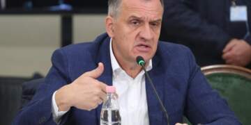 Ilir Beqaj shtrohet me urgjencë në QSUT, në gjendje të rëndë shëndetësore