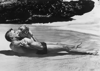 Pesë shenjat e zodiakut që do të kenë fat në dashuri