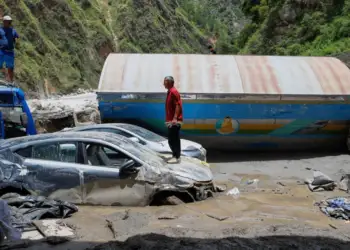 Përmbytje masive në Kinën jugperëndimore: Mbi 10 mijë të evakuuar, lumenjtë kapërcejnë nivelet e rrezikut