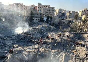 Sulm ajror izraelit pranë një qendre mjekësore në Gaza: Mes viktimave 10 fëmijë