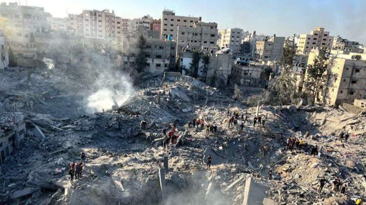 Sulm ajror izraelit pranë një qendre mjekësore në Gaza: Mes viktimave 10 fëmijë