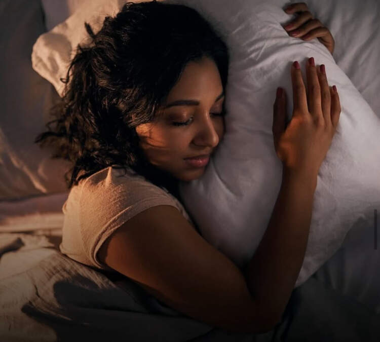 Fle më gjatë në fundjavë? Zemra jote të falënderon!