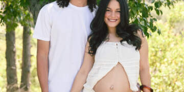 Vanessa Hudgens dhe Cole Tucker në pritje të fëmijës së dytë: “Round two!”