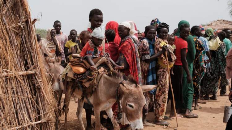 Sudani po digjet, bota hesht: mbi 200 civilë të vrarë në një ditë, gratë dhe fëmijët nuk po kursehen
