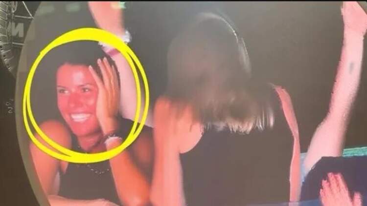 Lidhja e ndaluar që tronditi rrjetin: Vëmendja te kolegia që ishte pranë çiftit në momentin e skandalit