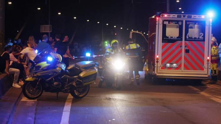 Fishekzjarrët kthehen në kaos në Düsseldorf: 19 të plagosur, mes tyre një fëmijë