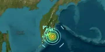 “Toka nuk pushoi së lëvizuri”: Dy tërmete të fuqishme godasin Paqësorin, lëshohen alarme për cunami