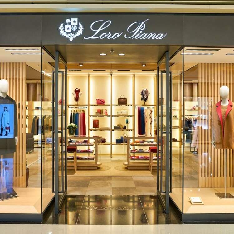 Skandali Loro Piana: Xhaketat 3000 euro prodhohen nga kompani kineze për 100 euro