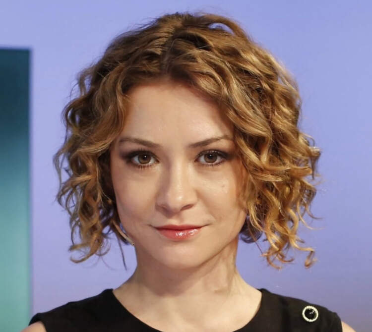 Egla Ceno prek me mesazhin emocional për familjarët që përballen me sfida në spitale