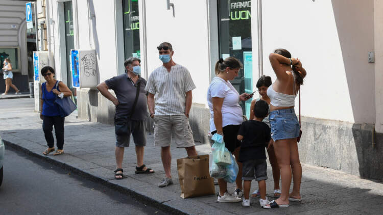 Alarm në Itali nga vala e të nxehtit, kufizohet puna në natyrë! Temperatura rekord në të gjithë Evropën