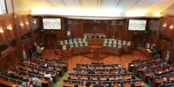 Alarmi për bombë në Kuvendin e Kosovës rezulton i rremë, hetimet zbulojnë detaje të reja