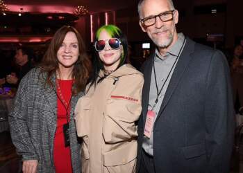 Fansat habiten: Billie Eilish vjen nga një familje me famë, a është ajo një “nepo baby”?