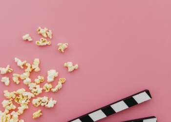 Mbrëmje vere? Ja çfarë filmi i shkon fiks kësaj nate