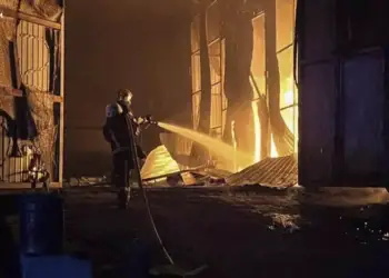 Ukraina nën sulme intensive: 7 civilë humbin jetën, mbi 150 dronë sulmuan gjatë natës