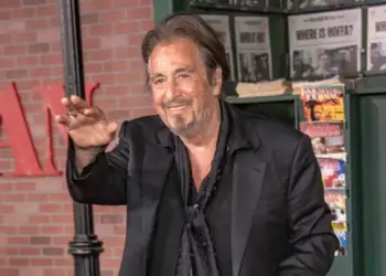 Kapet mat Al Pacino! Aktori legjendar puth gazetaren e re në mes të Romës