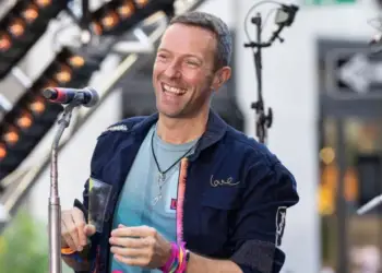 Komenti epik i Chris Martin në koncertin e parë të Coldplay pas videos virale