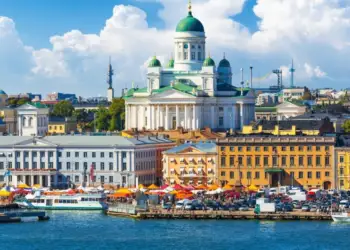 Finlanda thyen rekordin 50-vjeçar të nxehtësisë, 14 ditë me temperatura mbi 30 gradë Celsius