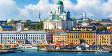 Finlanda thyen rekordin 50-vjeçar të nxehtësisë, 14 ditë me temperatura mbi 30 gradë Celsius