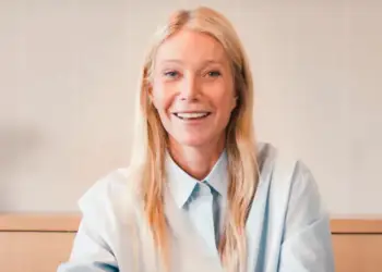 Loja ndryshon! Pas skandalit, Astronomer emëron ish-gruan e Chris Martin si ‘Zëdhënëse të Përkohshme’