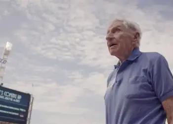 Mjeku më jetëgjatë në botë mbush 103 vjeç! Cili është sekreti i tij?