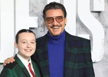 Pse aktori Pedro Pascal i përqafon kaq shpesh kolegët e tij?