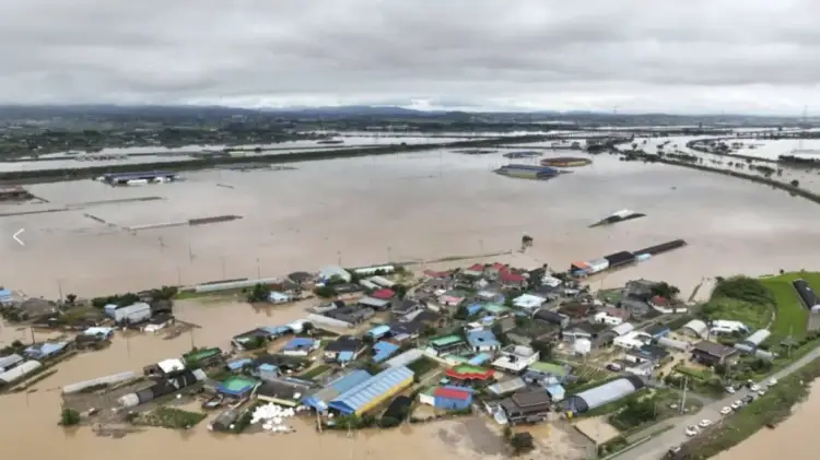 Shira të rrëmbyeshëm në Korenë e Jugut: Të vdekur, të zhdukur dhe mijëra të zhvendosur