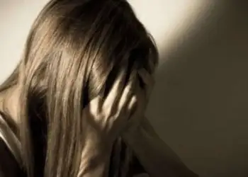 E rëndë në Kukës! 5 persona abuzojnë seksualisht prej gjashtë muajsh me 15-vjeçaren