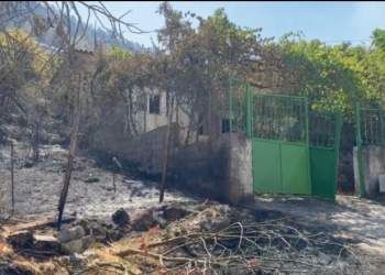 Bilanci i zjarreve në Delvinë: digjen banesa dhe kisha