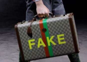 Veshjet imitim të firmave luksoze ndalohen në Shqipëri: Ligji i ri i jep fund tregut “fake firmato”