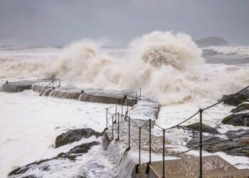Paralajmërim portokalli për erën në Skoci, stuhia Floris pritet të godasë Mbretërinë e Bashkuar