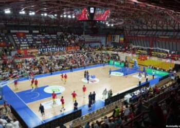 “Shqiptari i mirë është shqiptari i vdekur”/ FIBA nis hetim për korin racist në ndeshjen Maqedoni–Rumani