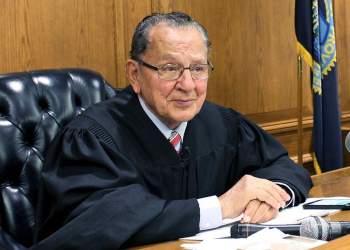 Ndahet nga jeta gjyqtari i famshëm i Tik-Tok, pas betejës me kancerin