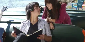 “Camp Rock 3”? Joe Jonas ngre dyshimet tek fansat