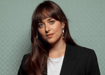 Sa miliona ka grumbulluar Dakota Johnson?