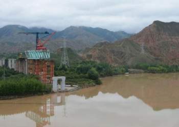 Tragjedi në Kinë, shembet ura: 12 viktima, 4 të zhdukur