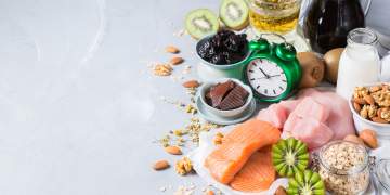 6 ushqime që mund të përmirësojnë gjumin tuaj