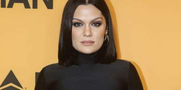 Jessie J zbulon se e pret një tjetër operacion dhe tregon planet për vitin