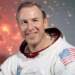 Ishte komandant i misionit hapësinor për në Hënë Apollo 13, ndërron jetë astronauti Jim Lovell