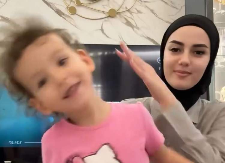 Përdorimi i fëmijëve për klikime: Një traumë që nuk fshihet me “like”